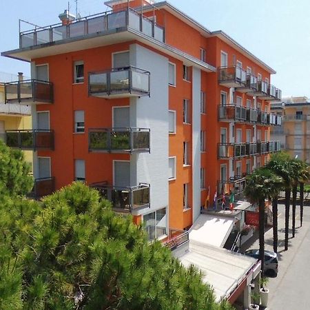 Hotel Torino Lido di Jesolo Esterno foto