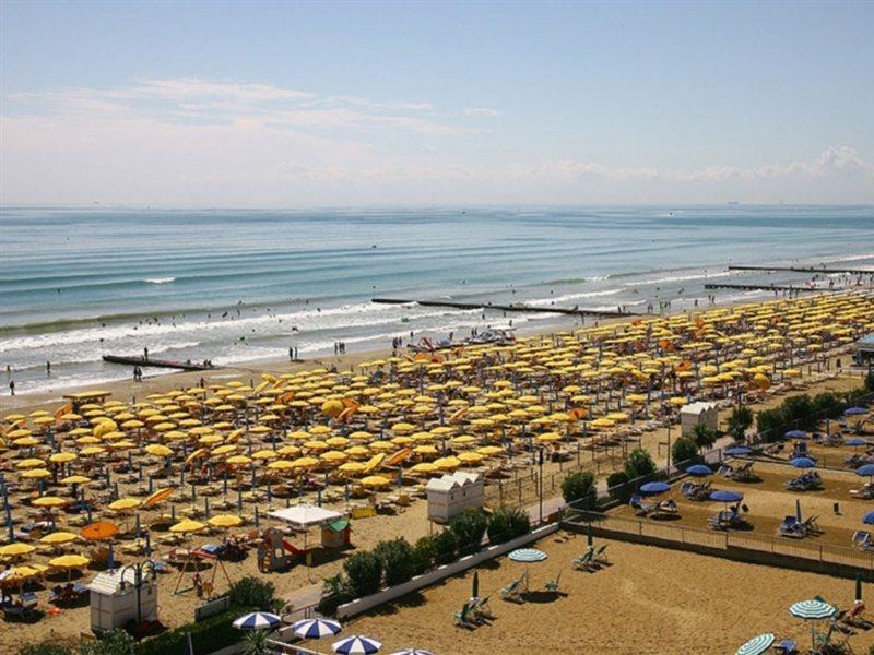 Hotel Torino Lido di Jesolo Esterno foto