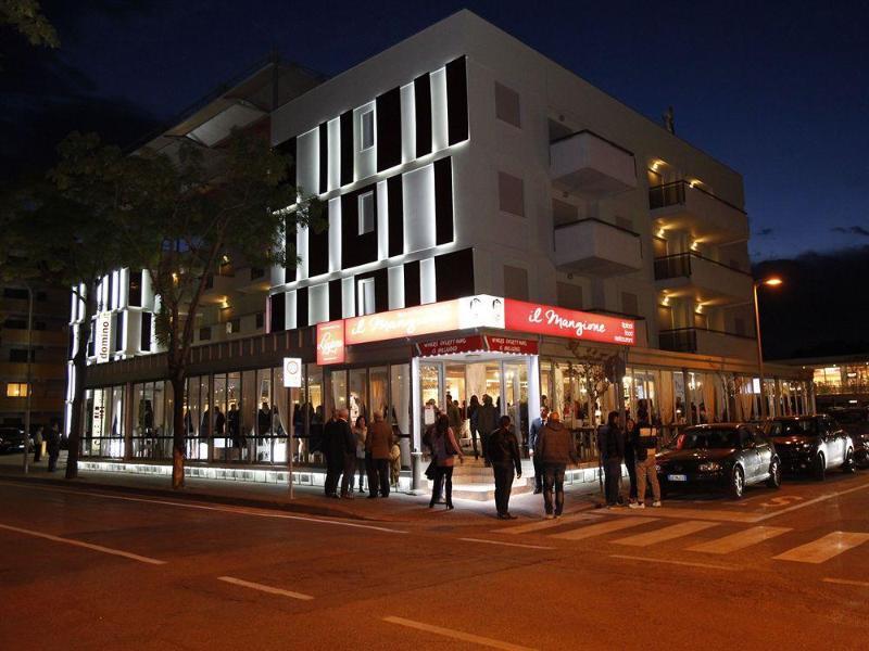 Hotel Torino Lido di Jesolo Esterno foto